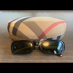 Burberry sunglasses